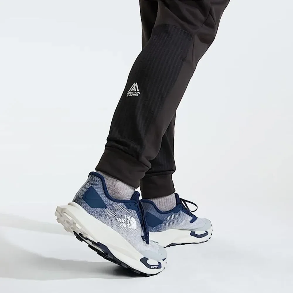 The North Face Mountain Athletics Fleece Joggers Black Large